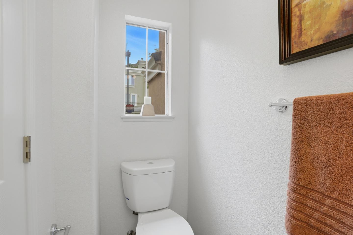 Detail Gallery Image 20 of 64 For 69 Windcrest Ln, South San Francisco,  CA 94080 - 3 Beds | 2/1 Baths