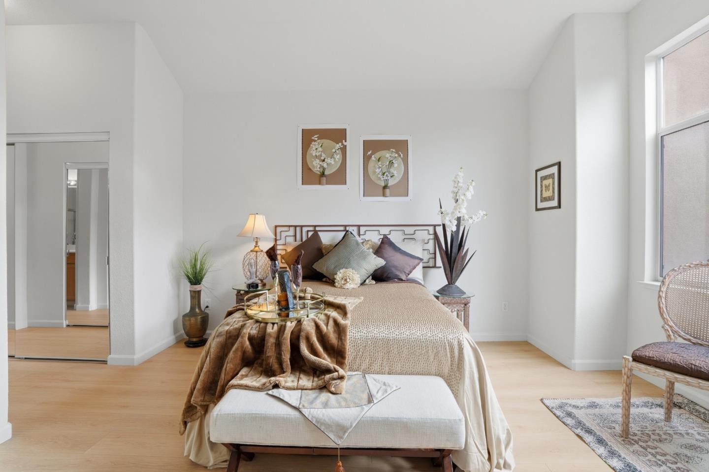 Detail Gallery Image 22 of 64 For 69 Windcrest Ln, South San Francisco,  CA 94080 - 3 Beds | 2/1 Baths