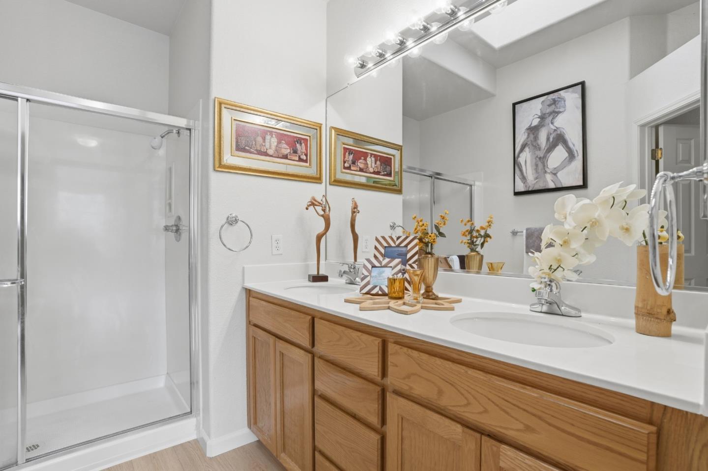 Detail Gallery Image 26 of 64 For 69 Windcrest Ln, South San Francisco,  CA 94080 - 3 Beds | 2/1 Baths