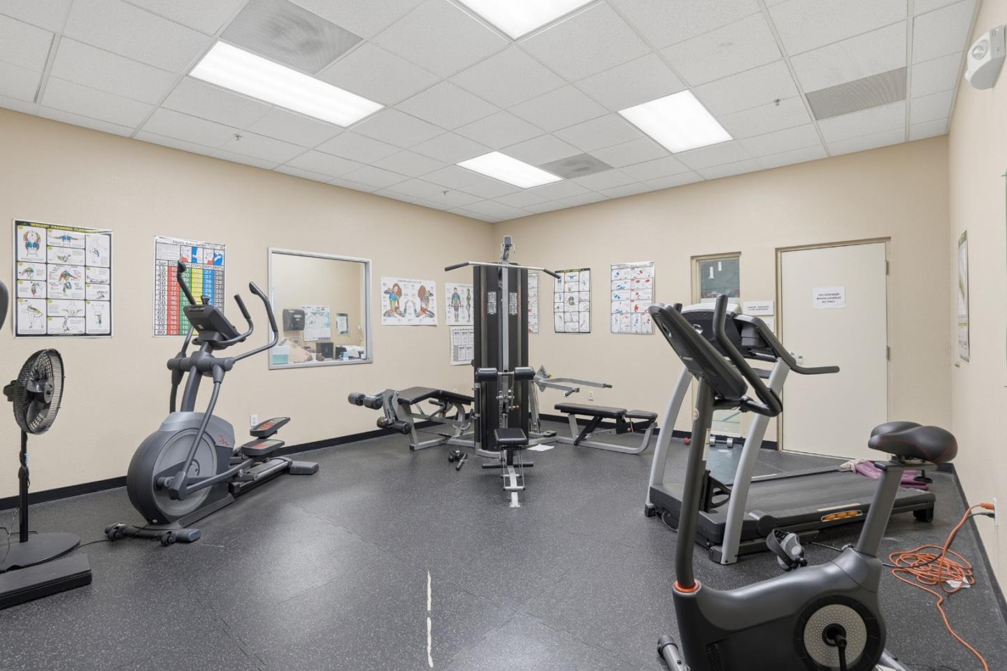 Detail Gallery Image 56 of 64 For 69 Windcrest Ln, South San Francisco,  CA 94080 - 3 Beds | 2/1 Baths