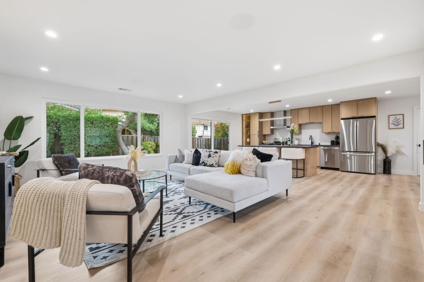 Detail Gallery Image 2 of 27 For 40107 Catalina Pl, Fremont,  CA 94539 - 4 Beds | 2 Baths