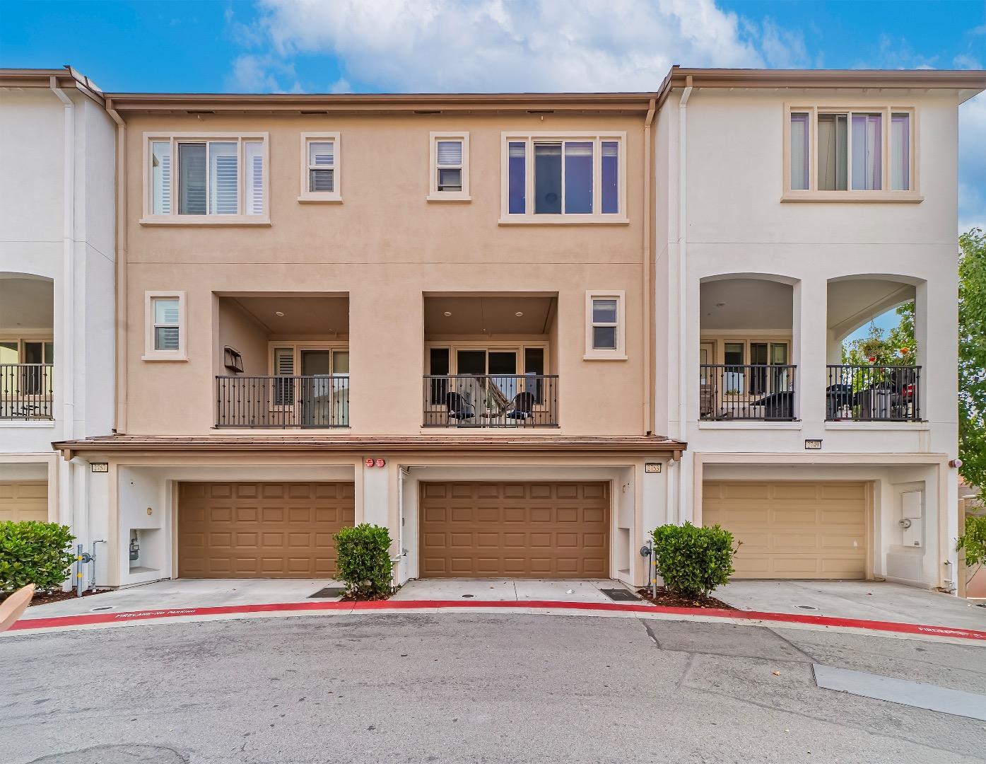 Detail Gallery Image 33 of 46 For 2753 Ferrara Cir, San Jose,  CA 95111 - 3 Beds | 3/1 Baths
