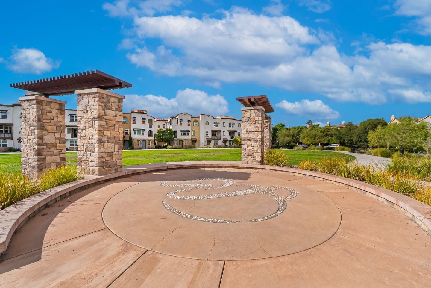 Detail Gallery Image 40 of 46 For 2753 Ferrara Cir, San Jose,  CA 95111 - 3 Beds | 3/1 Baths