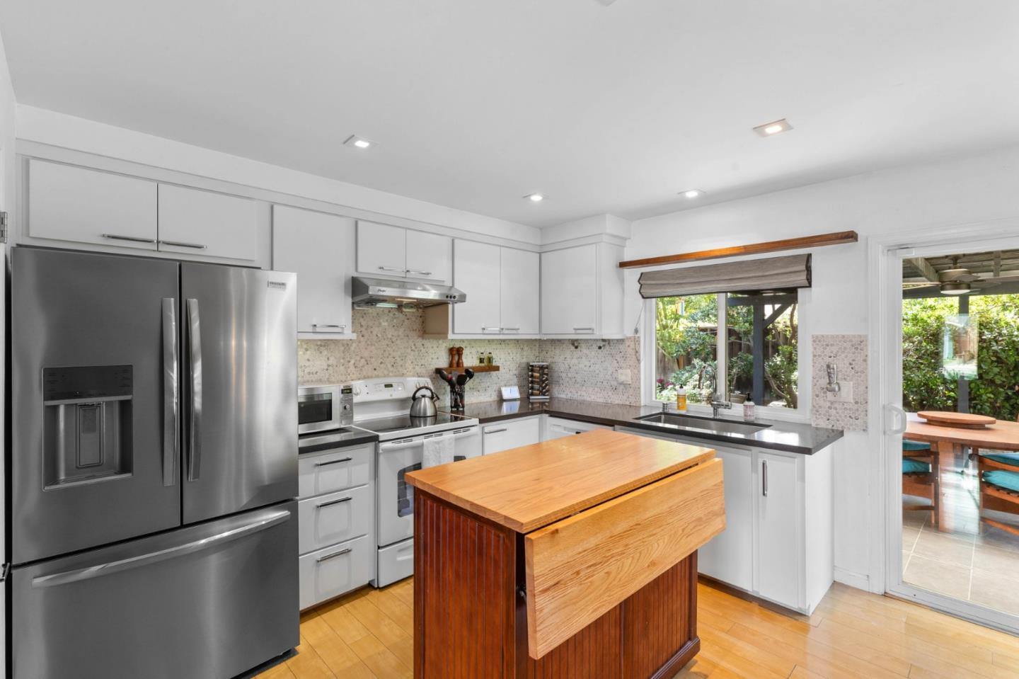 Detail Gallery Image 6 of 29 For 50 Cheltenham Way, San Jose,  CA 95139 - 3 Beds | 2 Baths