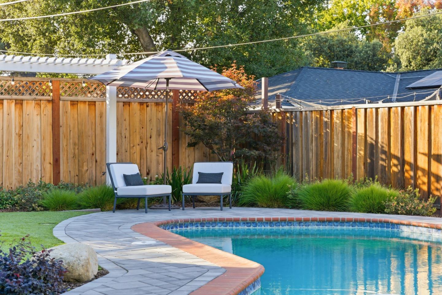 Detail Gallery Image 11 of 101 For 2177 Emory St, San Jose,  CA 95128 - 3 Beds | 2 Baths