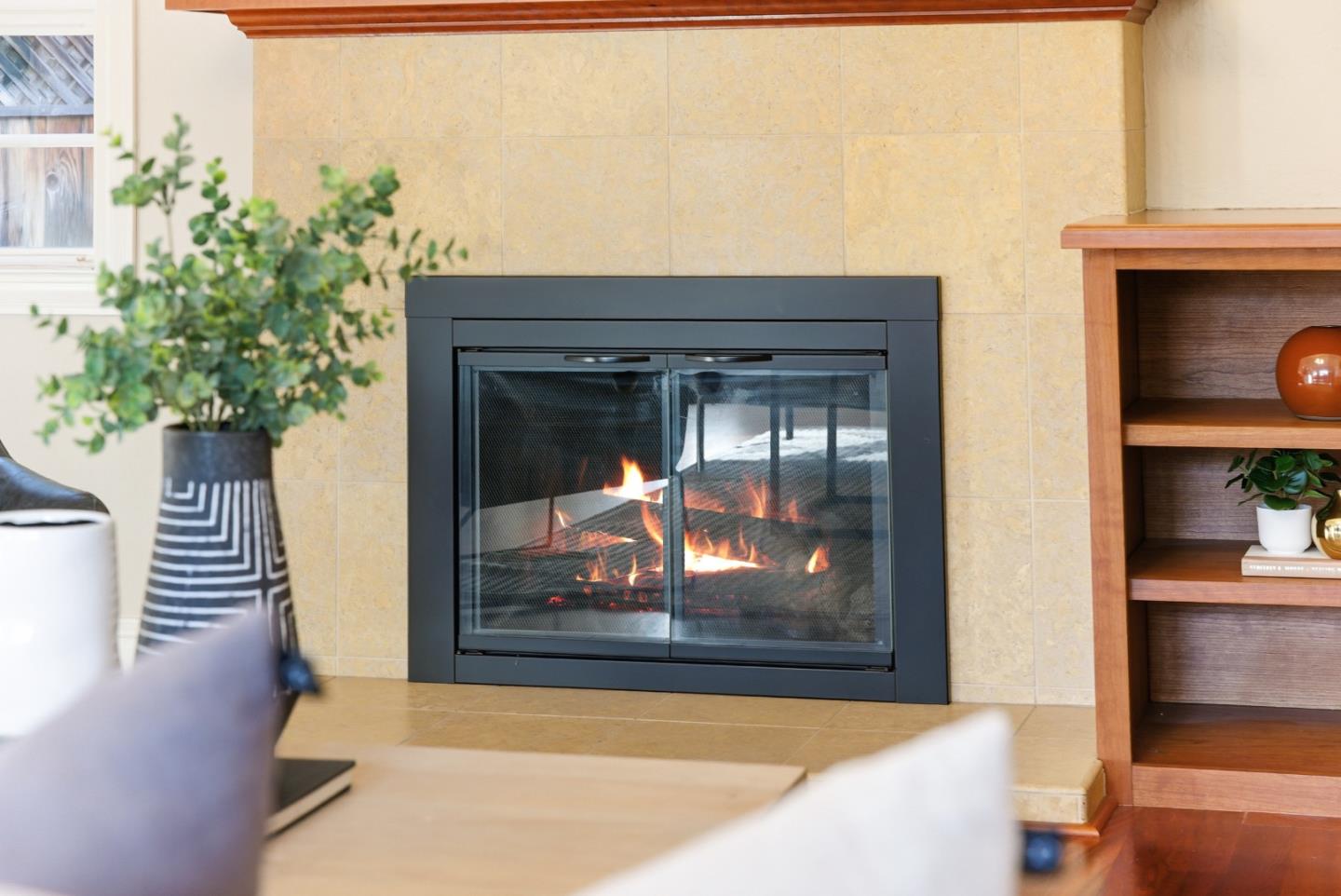 Detail Gallery Image 28 of 101 For 2177 Emory St, San Jose,  CA 95128 - 3 Beds | 2 Baths