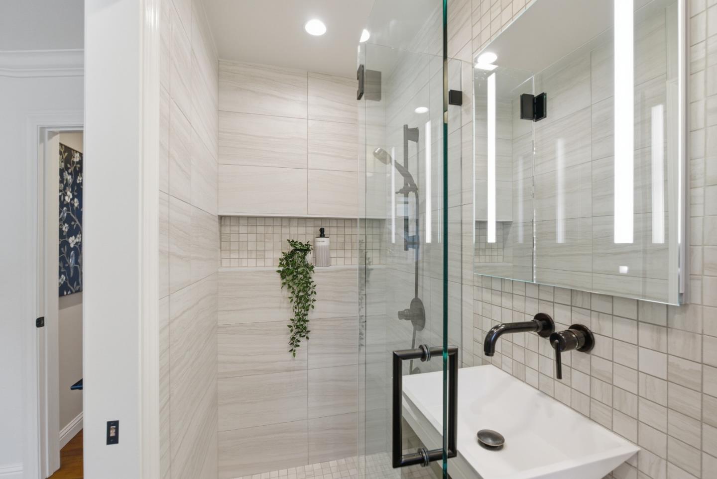 Detail Gallery Image 34 of 101 For 2177 Emory St, San Jose,  CA 95128 - 3 Beds | 2 Baths