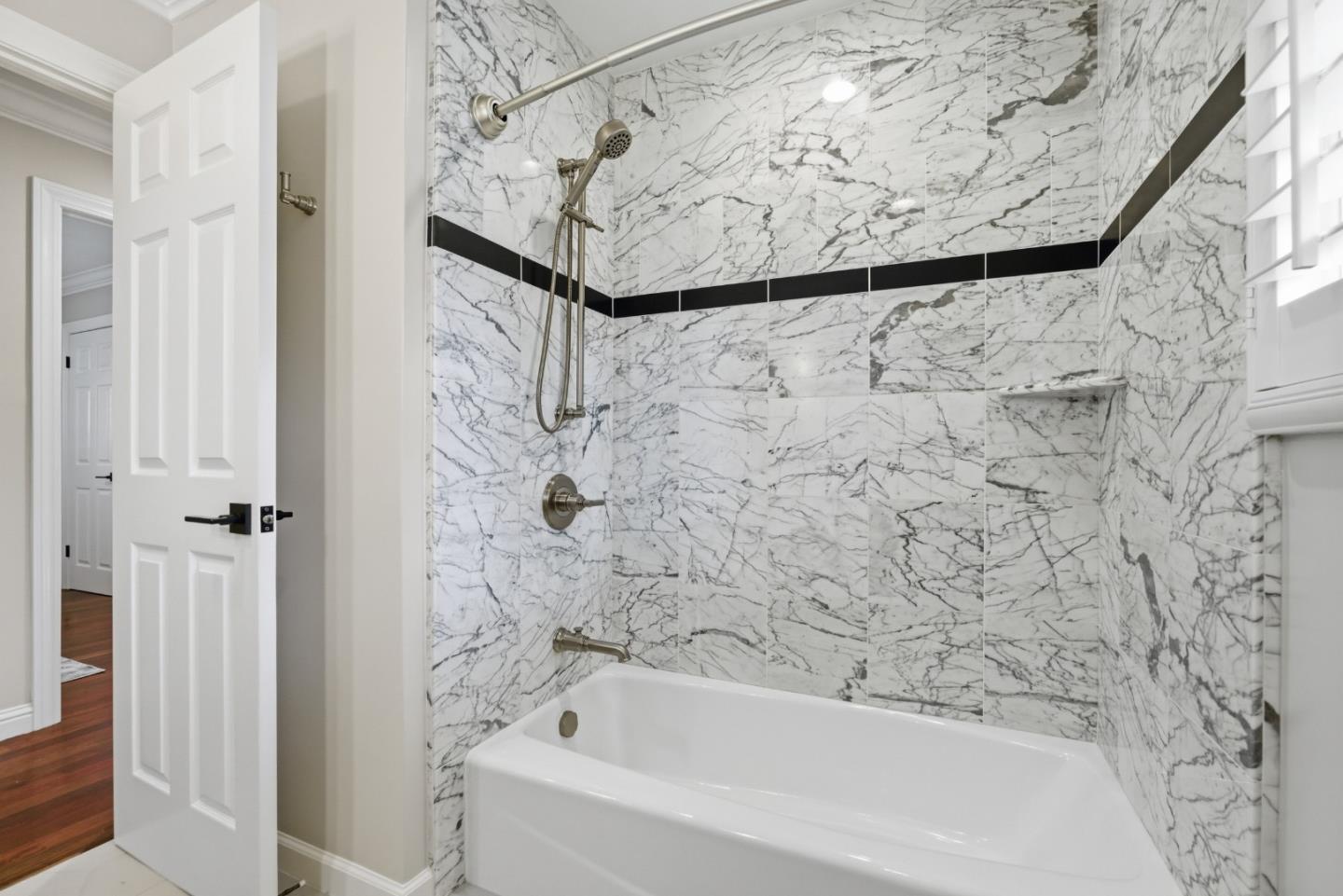 Detail Gallery Image 39 of 101 For 2177 Emory St, San Jose,  CA 95128 - 3 Beds | 2 Baths