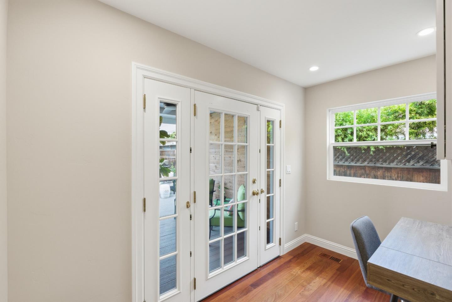 Detail Gallery Image 43 of 101 For 2177 Emory St, San Jose,  CA 95128 - 3 Beds | 2 Baths