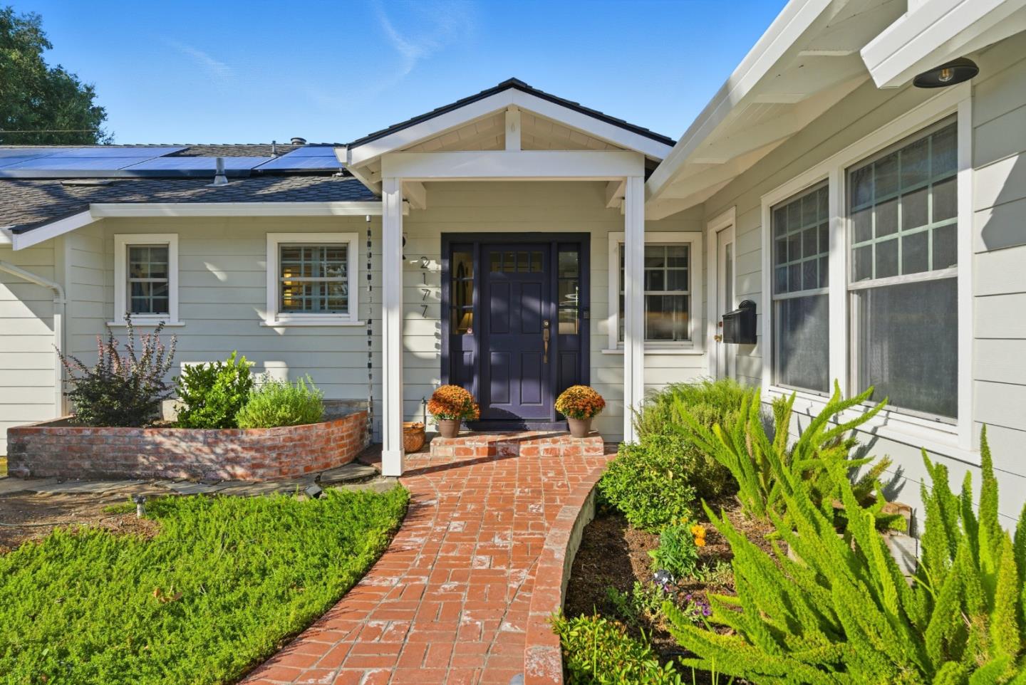 Detail Gallery Image 5 of 101 For 2177 Emory St, San Jose,  CA 95128 - 3 Beds | 2 Baths