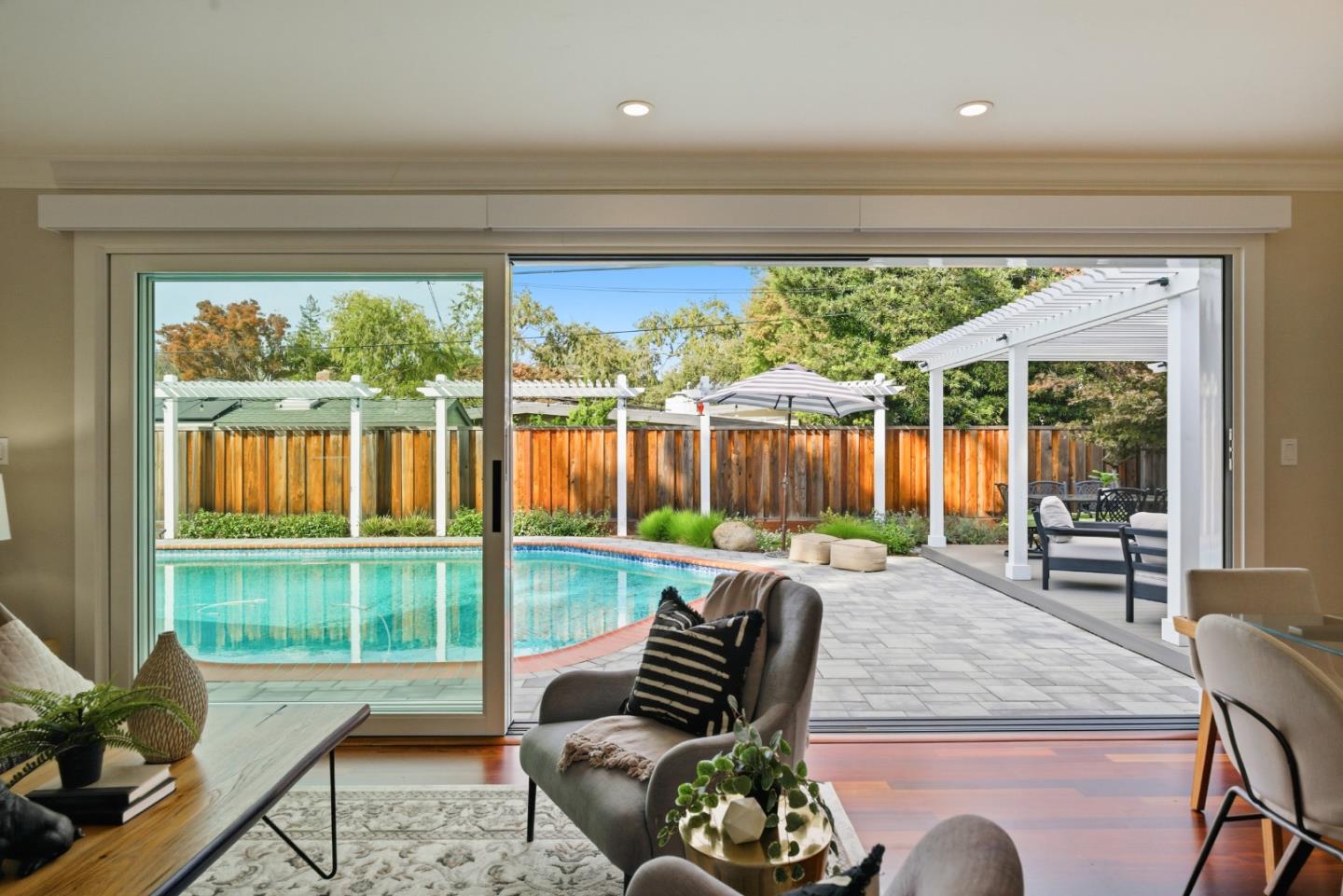 Detail Gallery Image 9 of 101 For 2177 Emory St, San Jose,  CA 95128 - 3 Beds | 2 Baths