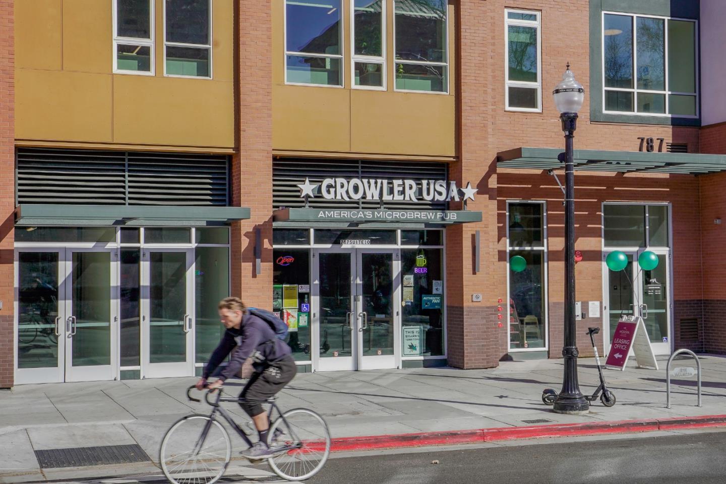 Detail Gallery Image 93 of 101 For 2177 Emory St, San Jose,  CA 95128 - 3 Beds | 2 Baths