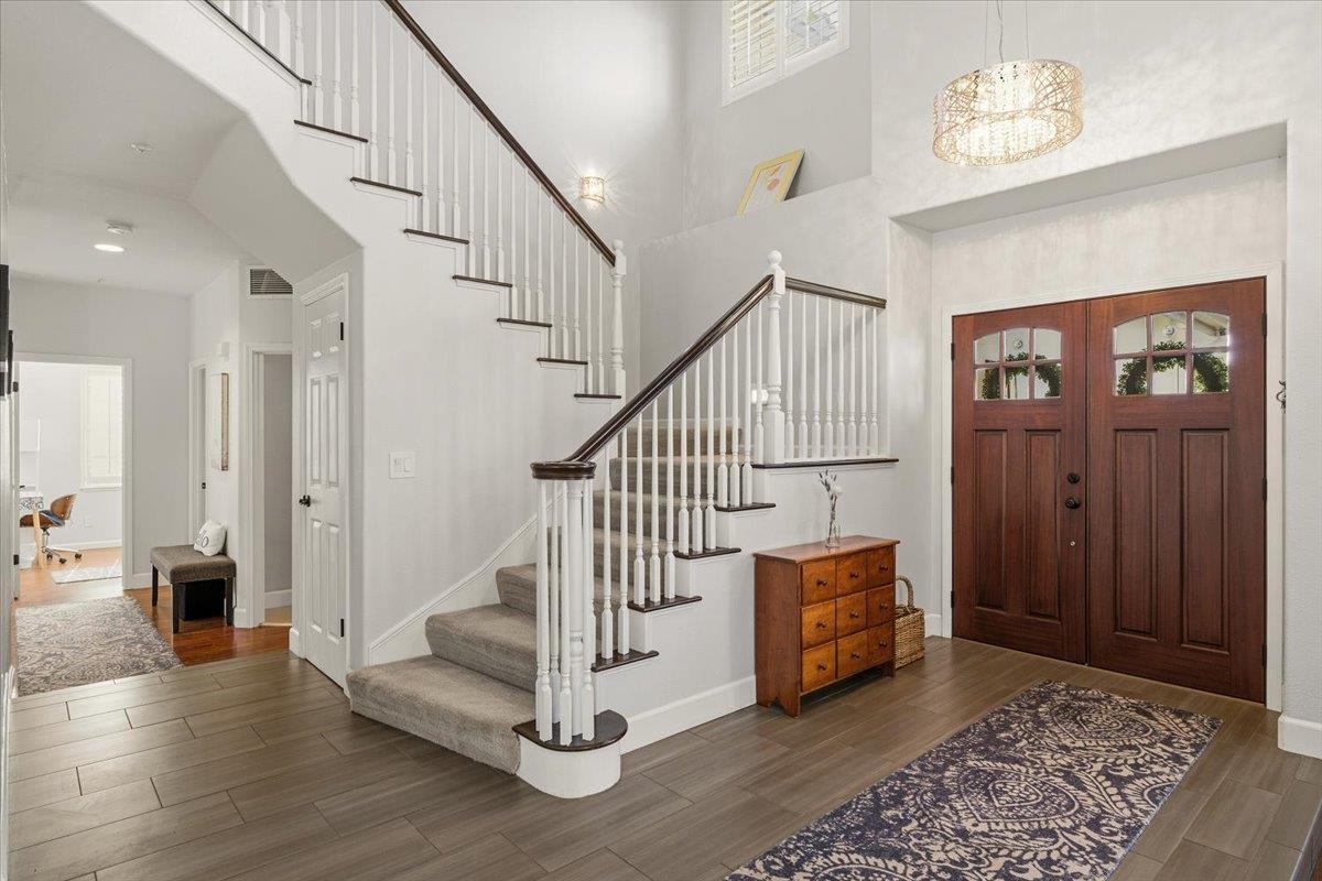 Detail Gallery Image 2 of 32 For 2777 Mira Bella Cir, Morgan Hill,  CA 95037 - 4 Beds | 3 Baths