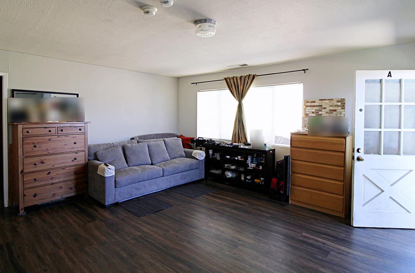 Detail Gallery Image 13 of 26 For 657 2nd Ave, Redwood City,  CA 94063 - 3 Beds | 2 Baths