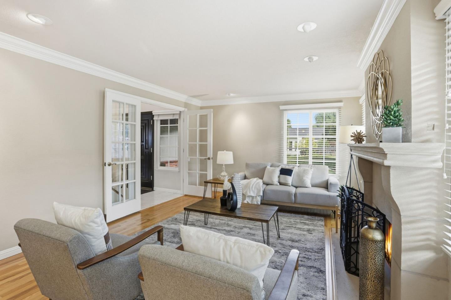 Detail Gallery Image 13 of 51 For 6415 Bevil Ct, San Jose,  CA 95123 - 5 Beds | 2/1 Baths