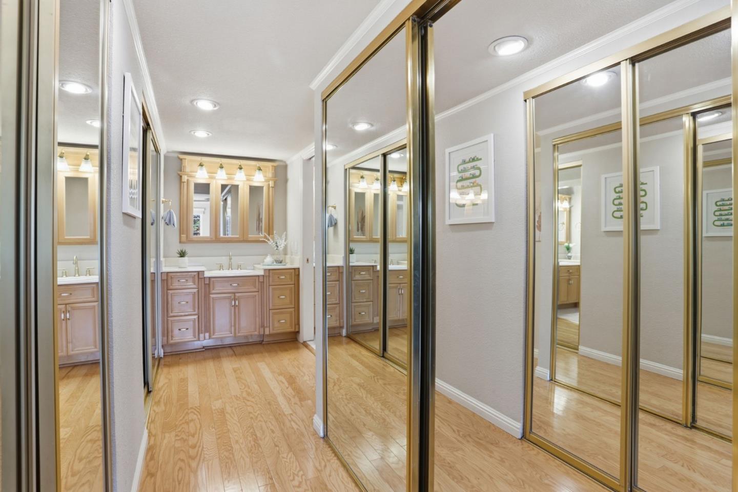 Detail Gallery Image 19 of 51 For 6415 Bevil Ct, San Jose,  CA 95123 - 5 Beds | 2/1 Baths