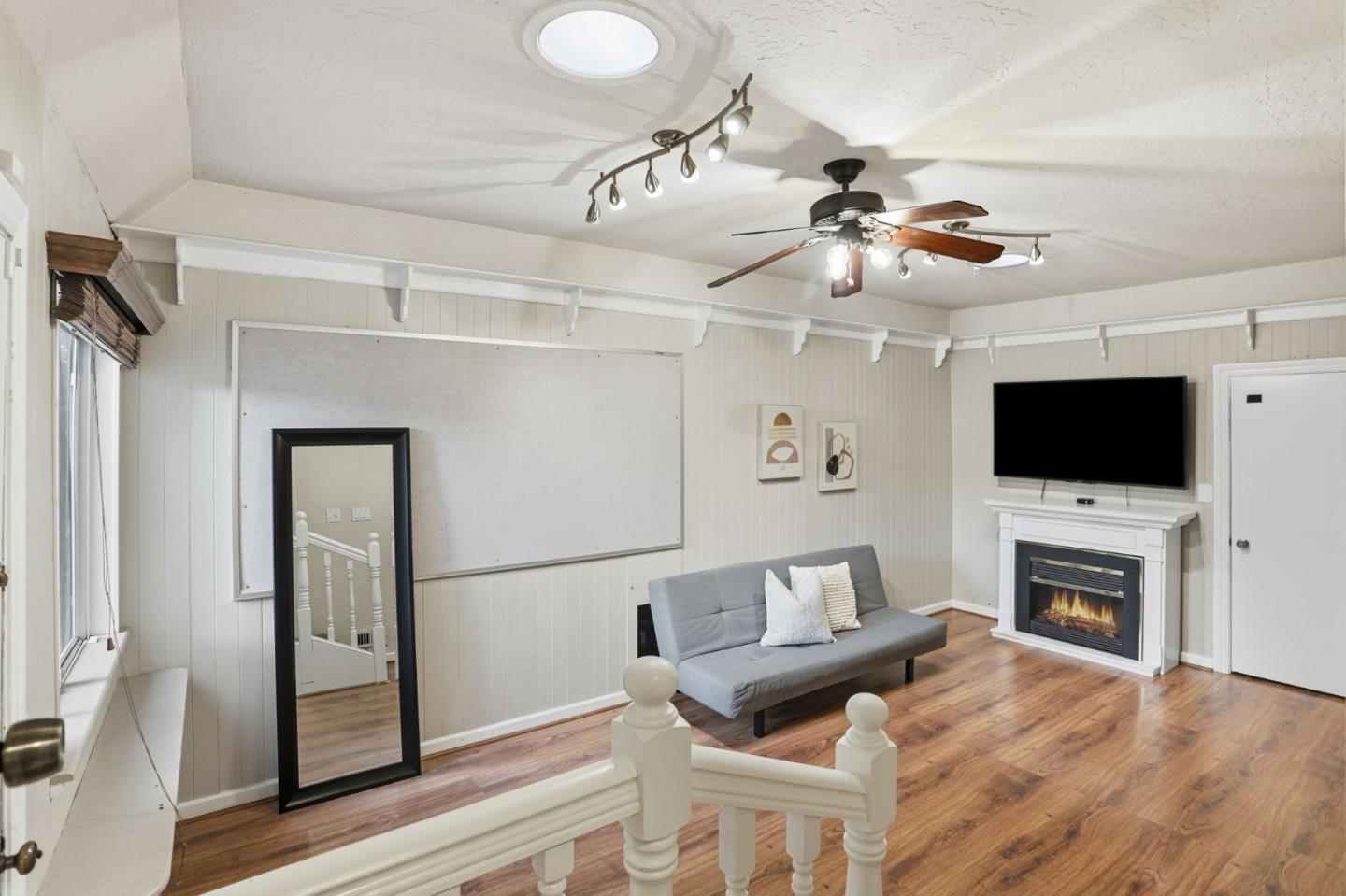 Detail Gallery Image 28 of 51 For 6415 Bevil Ct, San Jose,  CA 95123 - 5 Beds | 2/1 Baths