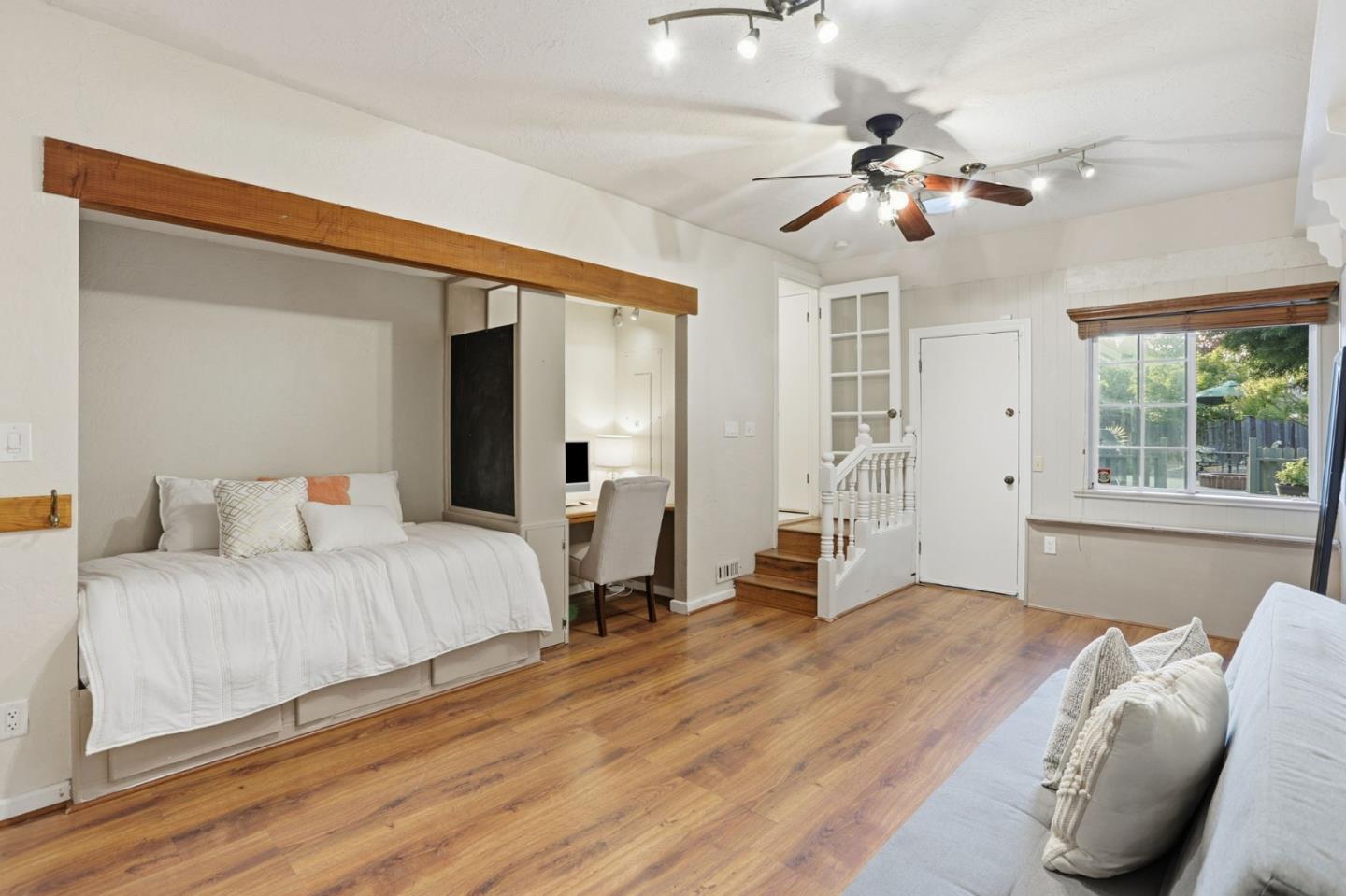 Detail Gallery Image 29 of 51 For 6415 Bevil Ct, San Jose,  CA 95123 - 5 Beds | 2/1 Baths