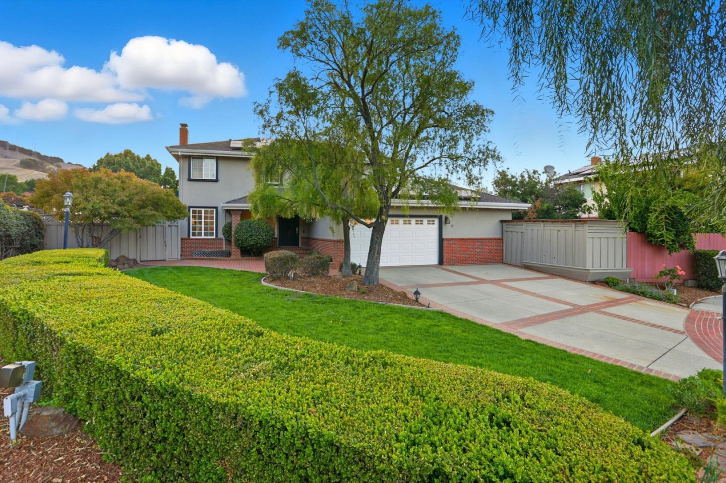 Detail Gallery Image 4 of 51 For 6415 Bevil Ct, San Jose,  CA 95123 - 5 Beds | 2/1 Baths