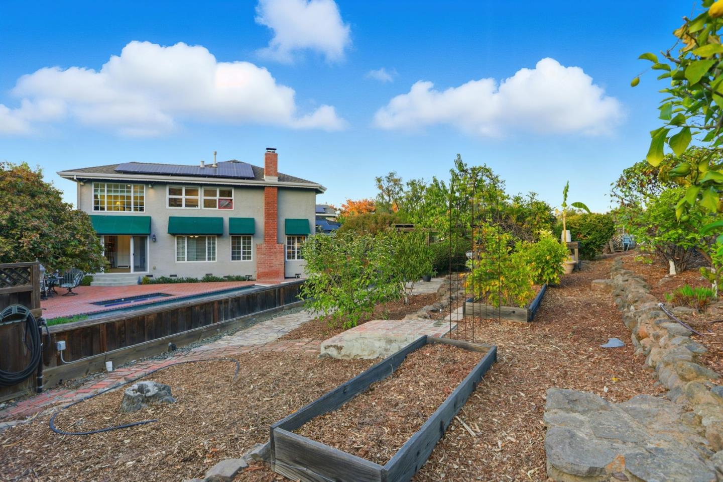 Detail Gallery Image 40 of 51 For 6415 Bevil Ct, San Jose,  CA 95123 - 5 Beds | 2/1 Baths