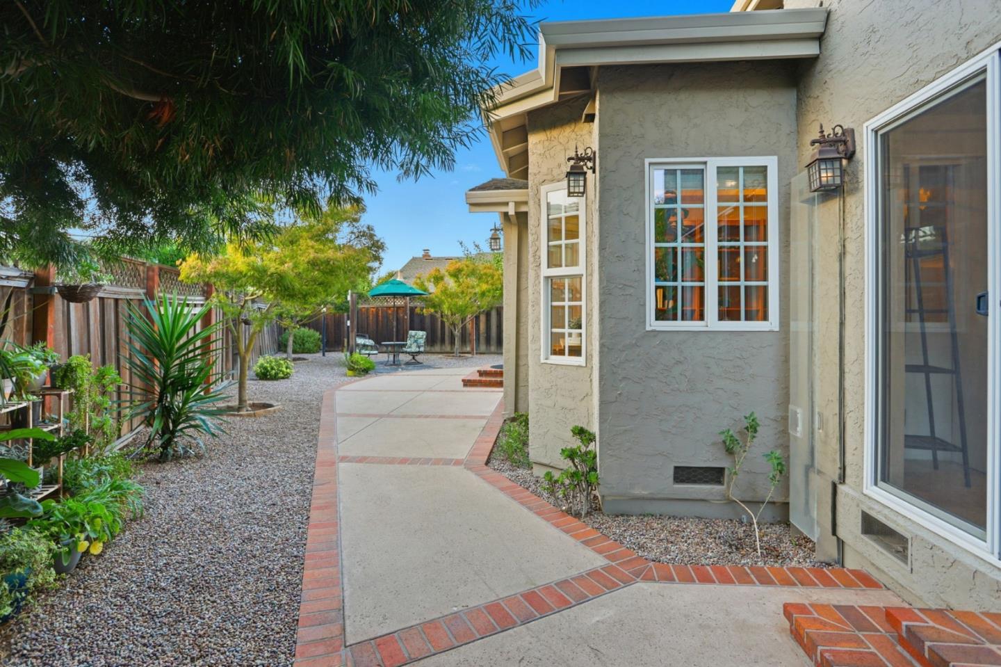 Detail Gallery Image 43 of 51 For 6415 Bevil Ct, San Jose,  CA 95123 - 5 Beds | 2/1 Baths