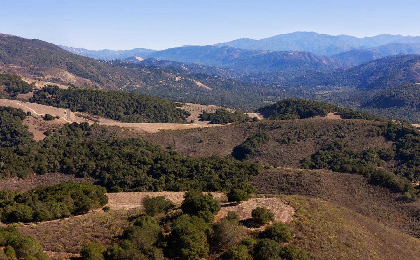 Detail Gallery Image 16 of 17 For 10190 Calle De Robles, Carmel,  CA 93923 - – Beds | – Baths