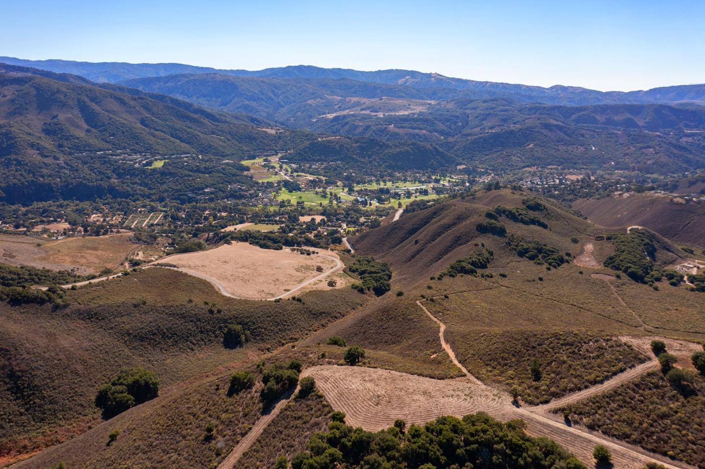 Detail Gallery Image 5 of 17 For 10190 Calle De Robles, Carmel,  CA 93923 - – Beds | – Baths