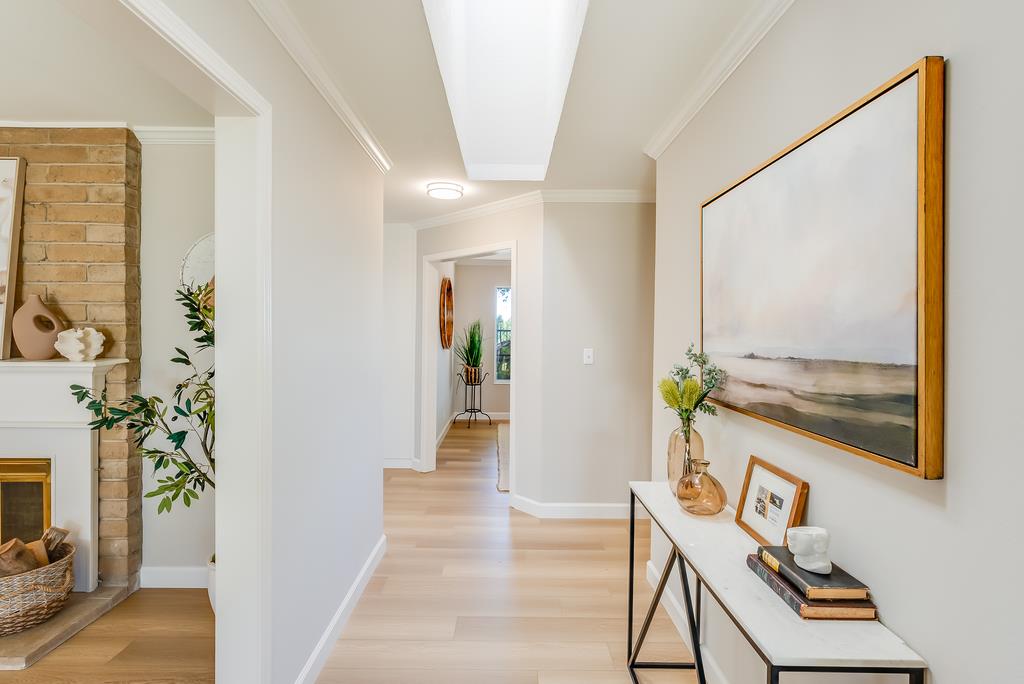 Detail Gallery Image 9 of 48 For 2951 Hannan Dr, Pleasant Hill,  CA 94523 - 3 Beds | 2 Baths