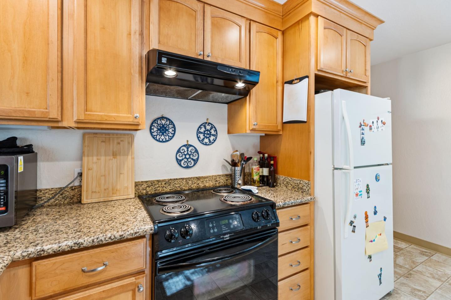 Detail Gallery Image 22 of 92 For 841 Partridge Ave, Menlo Park,  CA 94025 - – Beds | – Baths