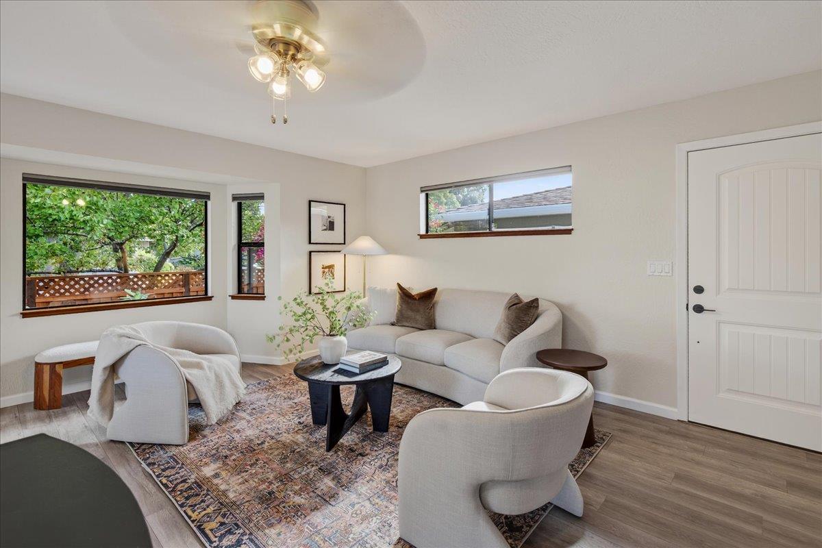 Detail Gallery Image 23 of 40 For 2544 Glenrio Dr, San Jose,  CA 95121 - 4 Beds | 4 Baths