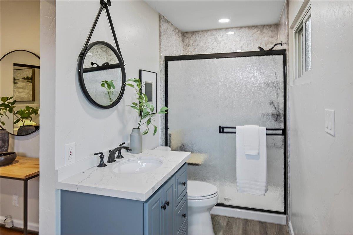 Detail Gallery Image 29 of 40 For 2544 Glenrio Dr, San Jose,  CA 95121 - 4 Beds | 4 Baths