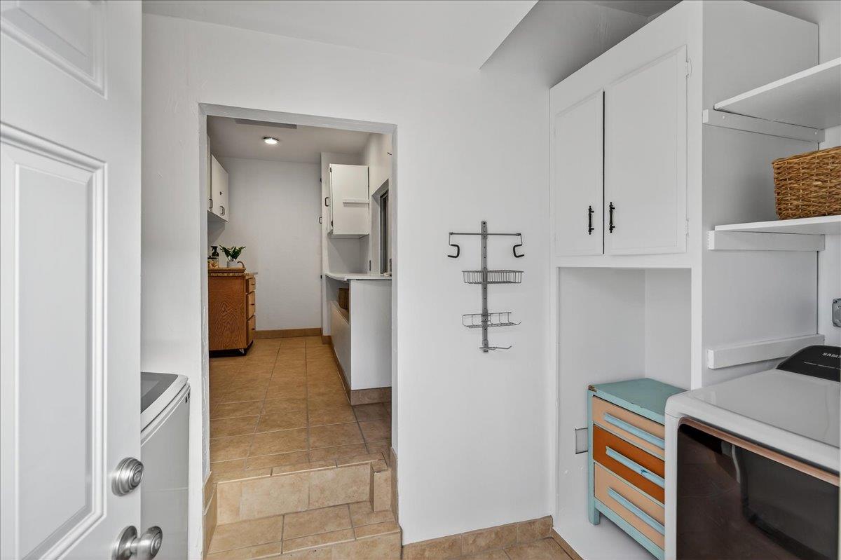 Detail Gallery Image 31 of 40 For 2544 Glenrio Dr, San Jose,  CA 95121 - 4 Beds | 4 Baths