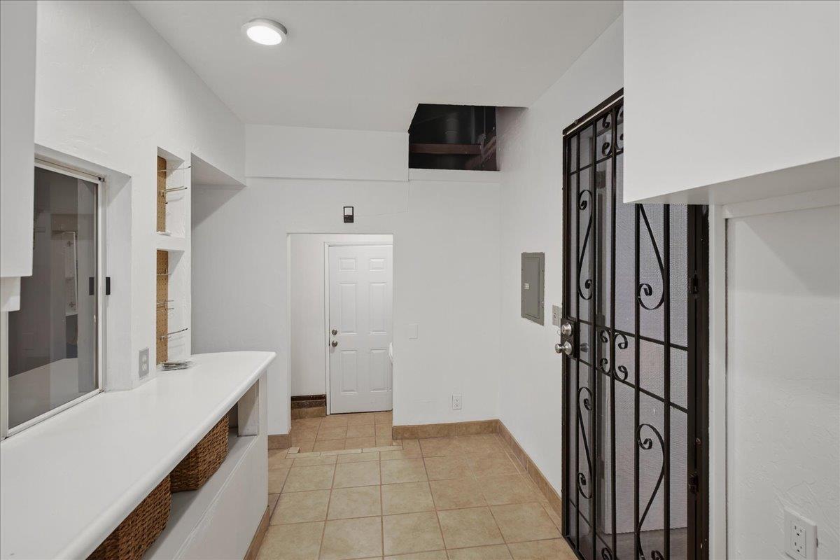 Detail Gallery Image 32 of 40 For 2544 Glenrio Dr, San Jose,  CA 95121 - 4 Beds | 4 Baths