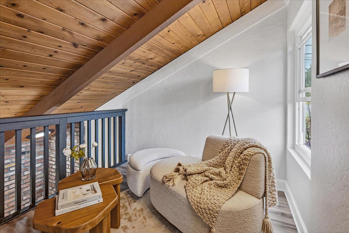 Detail Gallery Image 8 of 40 For 2544 Glenrio Dr, San Jose,  CA 95121 - 4 Beds | 4 Baths