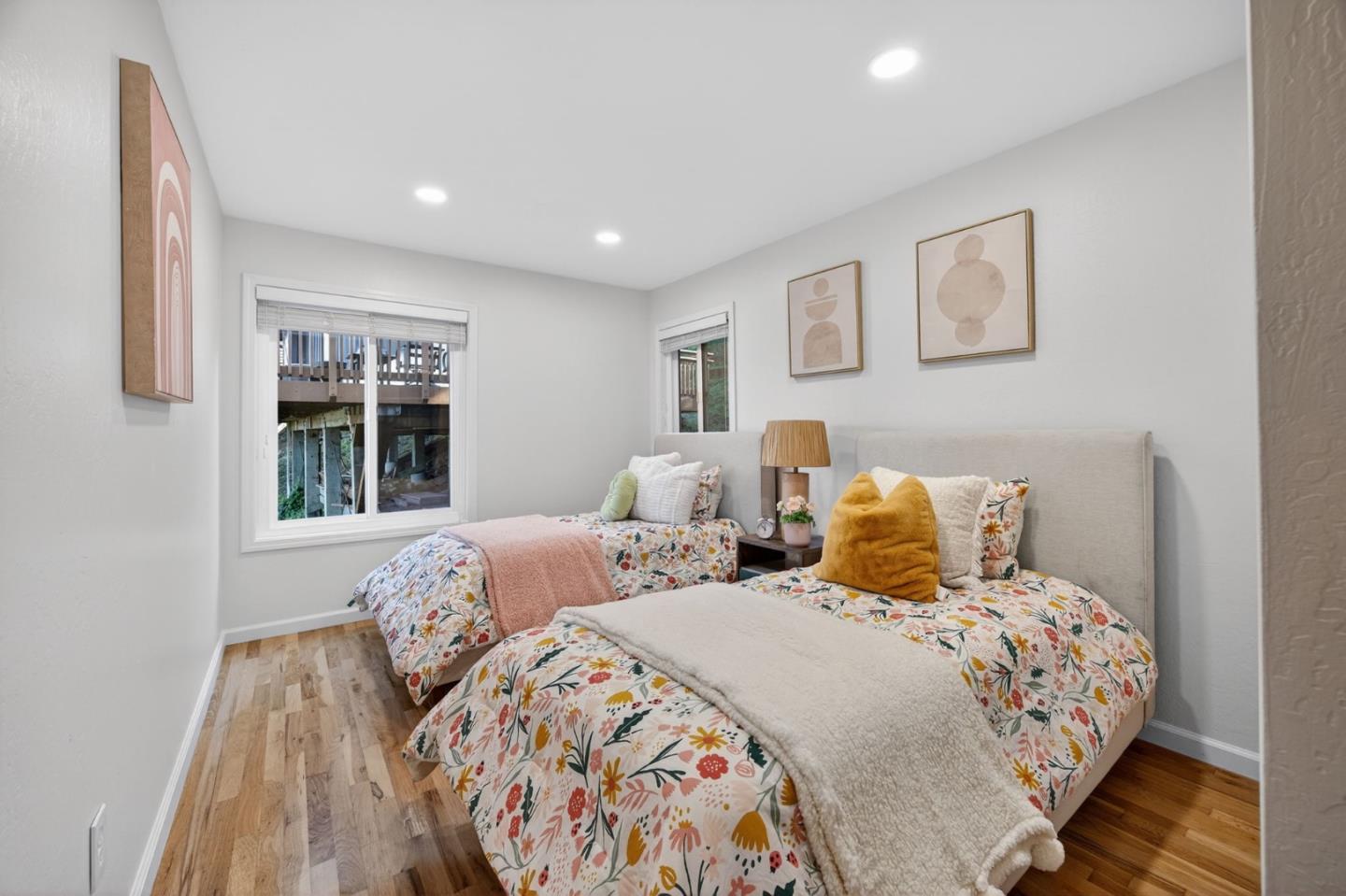 Detail Gallery Image 12 of 19 For 801 Cresta Vista Way, Aptos,  CA 95003 - 3 Beds | 2/1 Baths