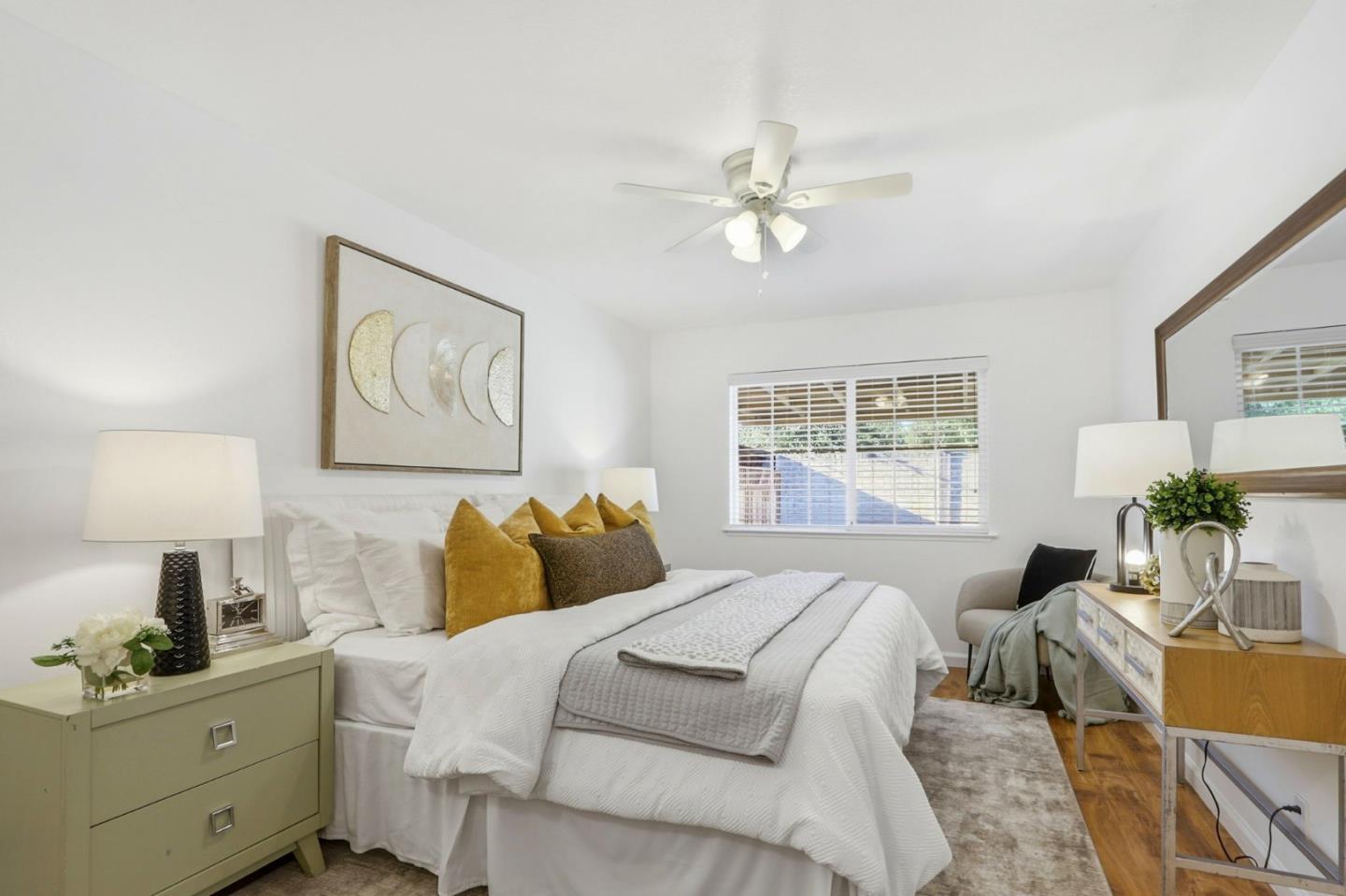 Detail Gallery Image 17 of 39 For 1671 Silvertree Dr, San Jose,  CA 95131 - 4 Beds | 2 Baths