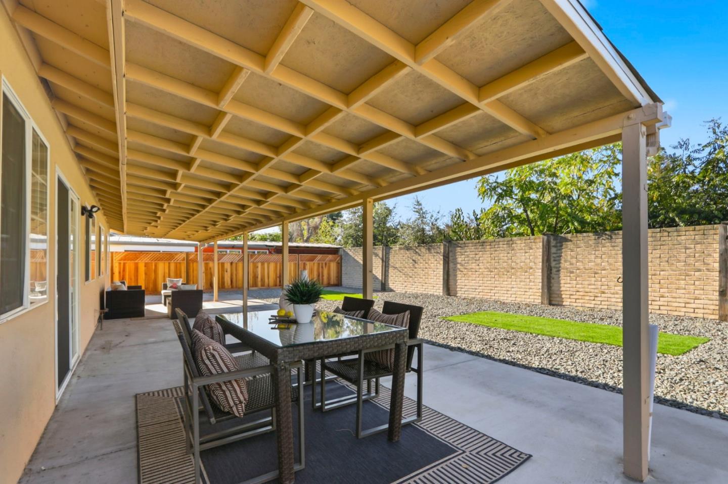 Detail Gallery Image 32 of 39 For 1671 Silvertree Dr, San Jose,  CA 95131 - 4 Beds | 2 Baths