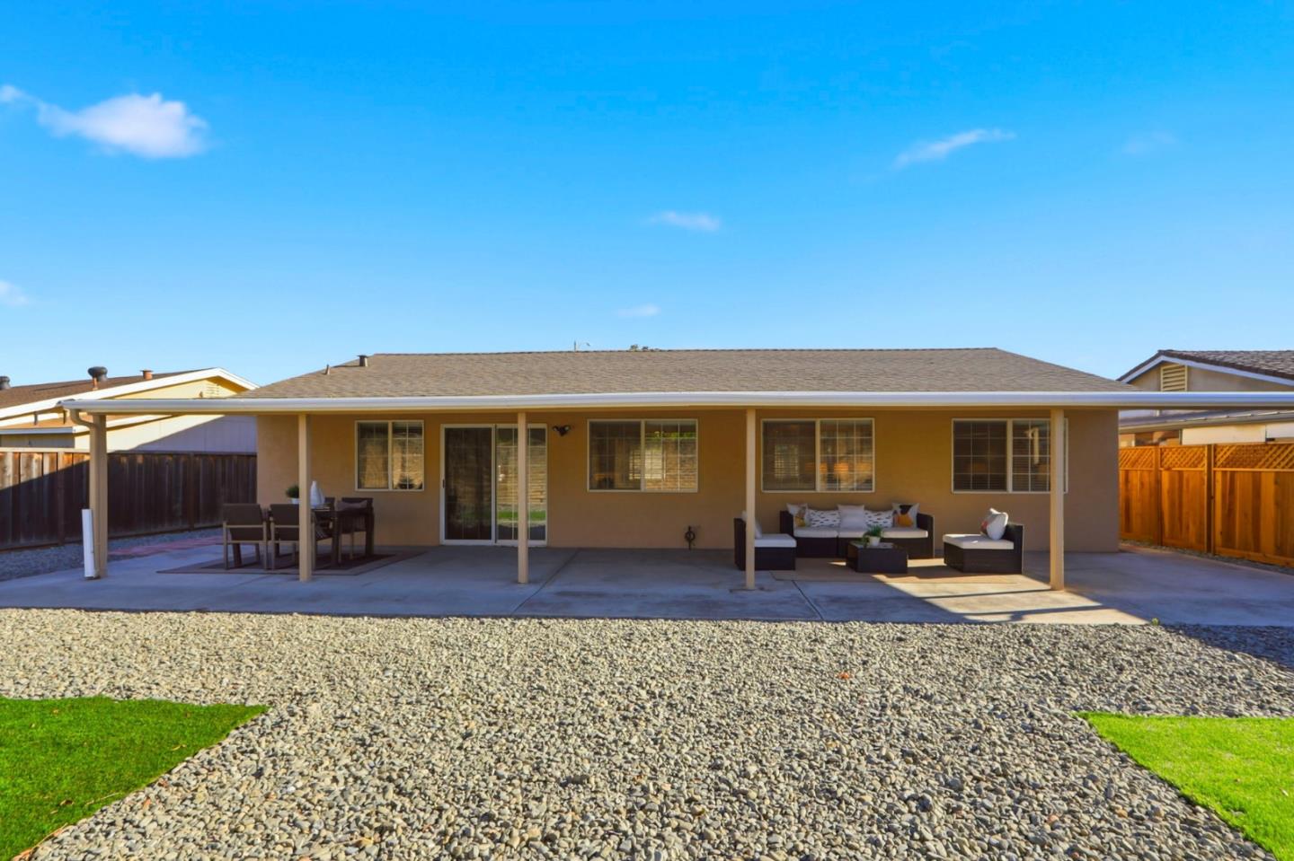 Detail Gallery Image 37 of 39 For 1671 Silvertree Dr, San Jose,  CA 95131 - 4 Beds | 2 Baths