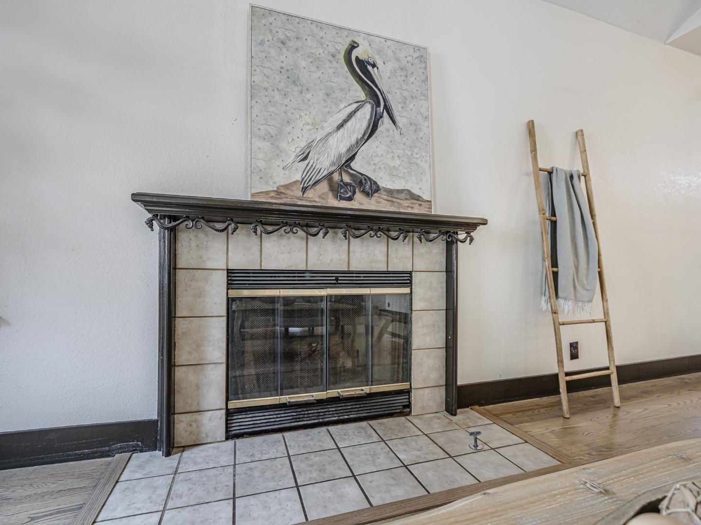 Detail Gallery Image 19 of 91 For 261 Dry Creek Rd, Aptos,  CA 95003 - 3 Beds | 3/1 Baths