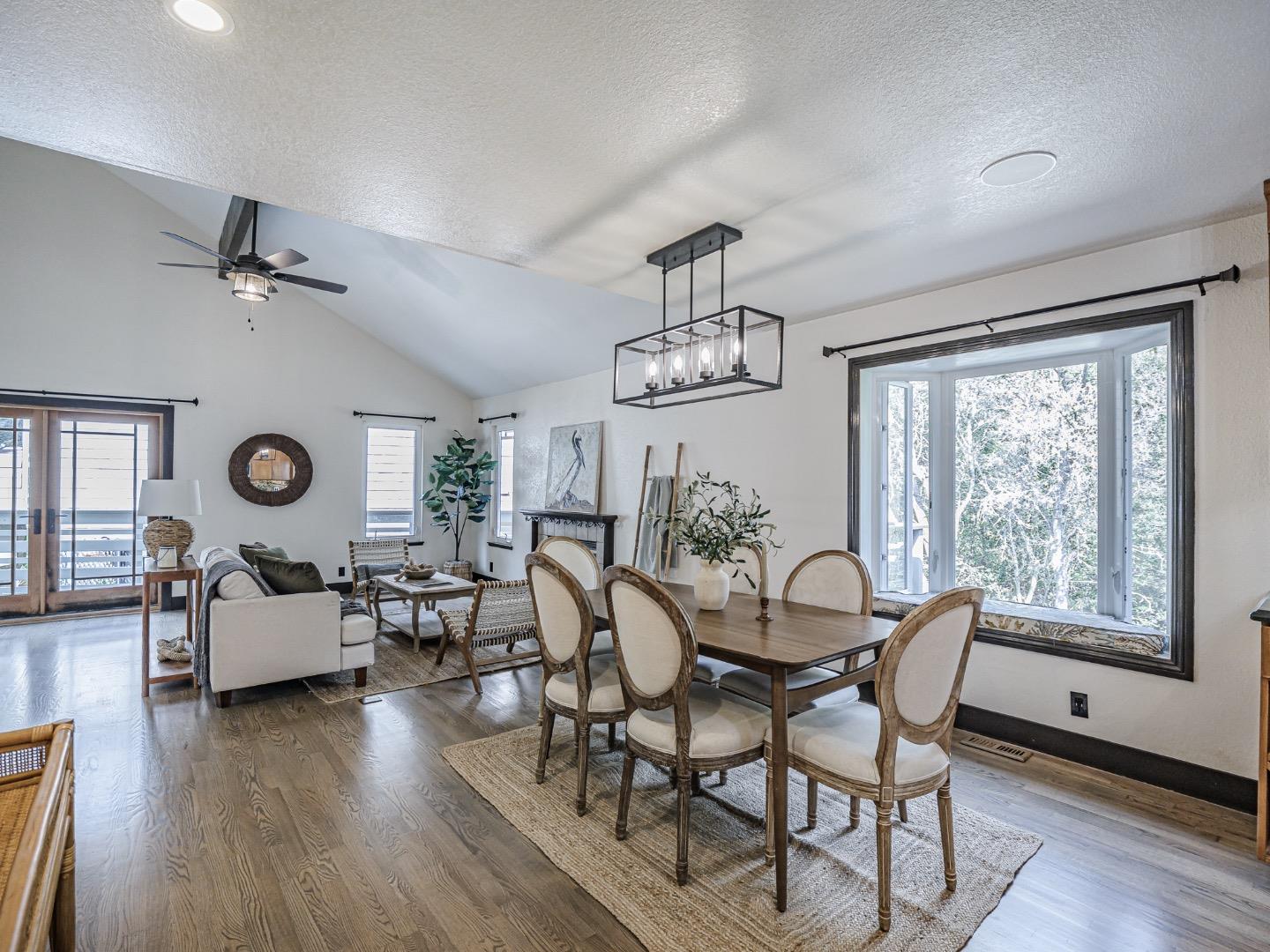 Detail Gallery Image 23 of 91 For 261 Dry Creek Rd, Aptos,  CA 95003 - 3 Beds | 3/1 Baths