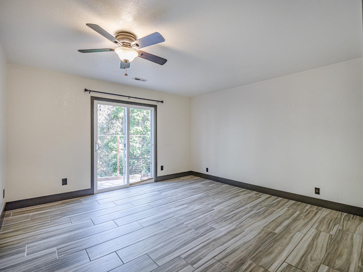 Detail Gallery Image 39 of 91 For 261 Dry Creek Rd, Aptos,  CA 95003 - 3 Beds | 3/1 Baths