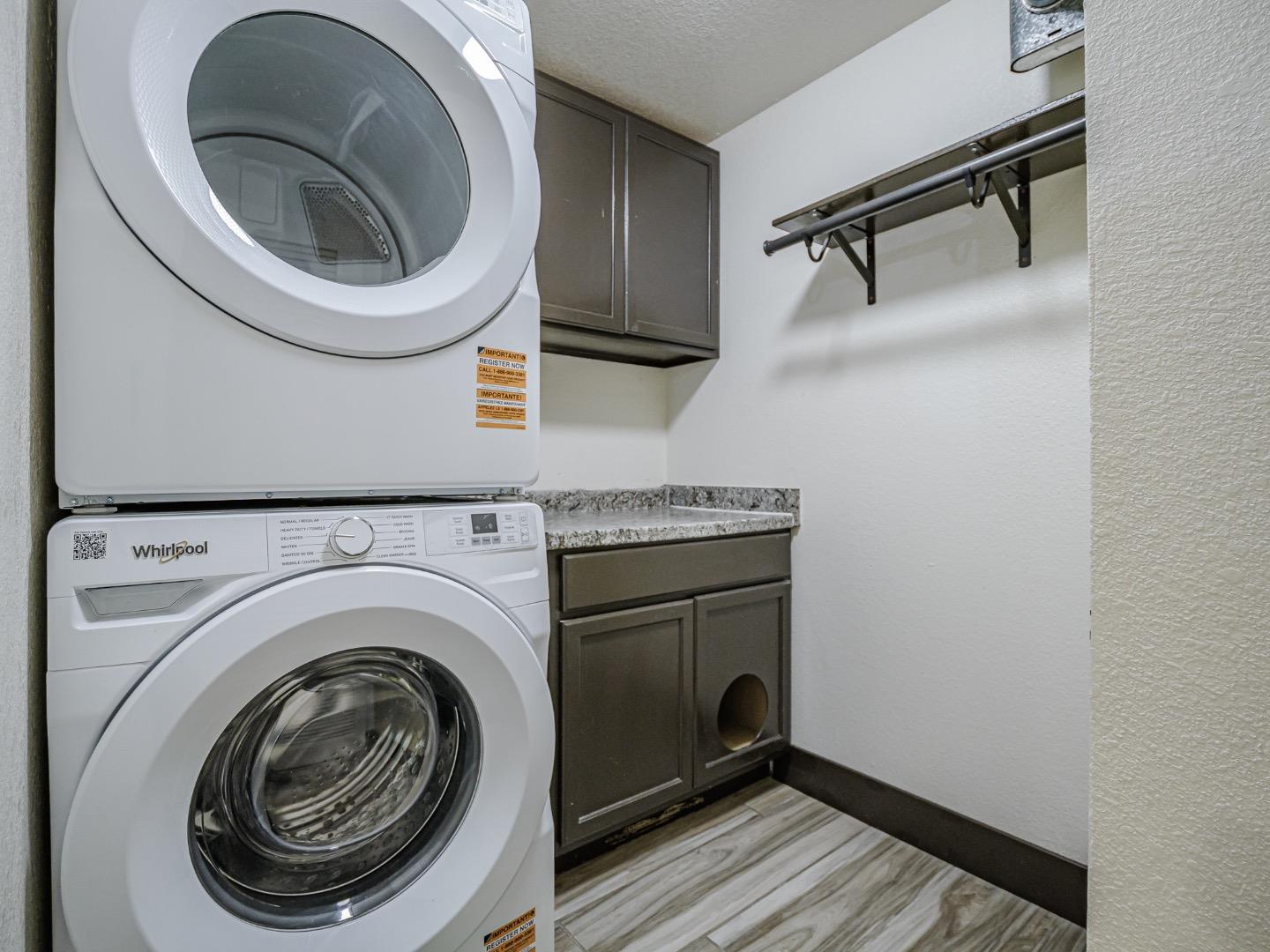 Detail Gallery Image 42 of 91 For 261 Dry Creek Rd, Aptos,  CA 95003 - 3 Beds | 3/1 Baths