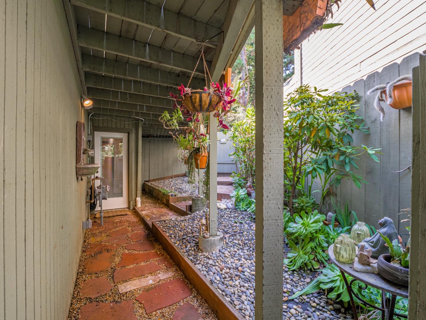 Detail Gallery Image 56 of 91 For 261 Dry Creek Rd, Aptos,  CA 95003 - 3 Beds | 3/1 Baths