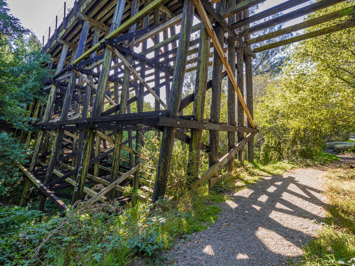 Detail Gallery Image 83 of 91 For 261 Dry Creek Rd, Aptos,  CA 95003 - 3 Beds | 3/1 Baths