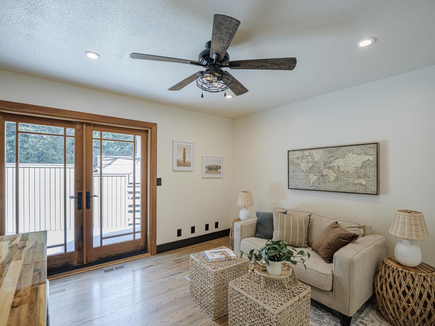 Detail Gallery Image 9 of 91 For 261 Dry Creek Rd, Aptos,  CA 95003 - 3 Beds | 3/1 Baths