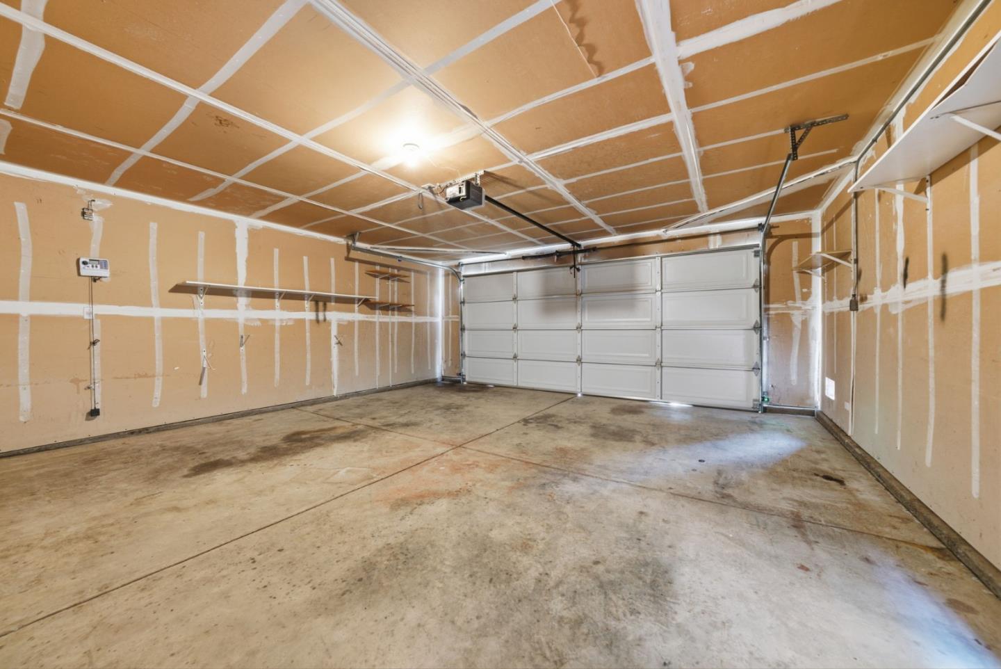 Detail Gallery Image 29 of 44 For 612 Saffron St, Hanford,  CA 93230 - 3 Beds | 2 Baths