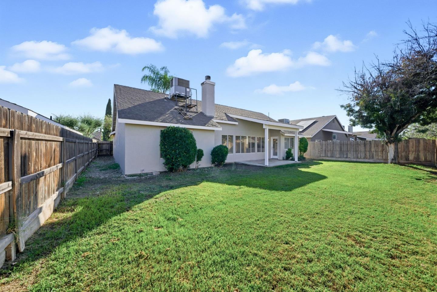 Detail Gallery Image 31 of 44 For 612 Saffron St, Hanford,  CA 93230 - 3 Beds | 2 Baths