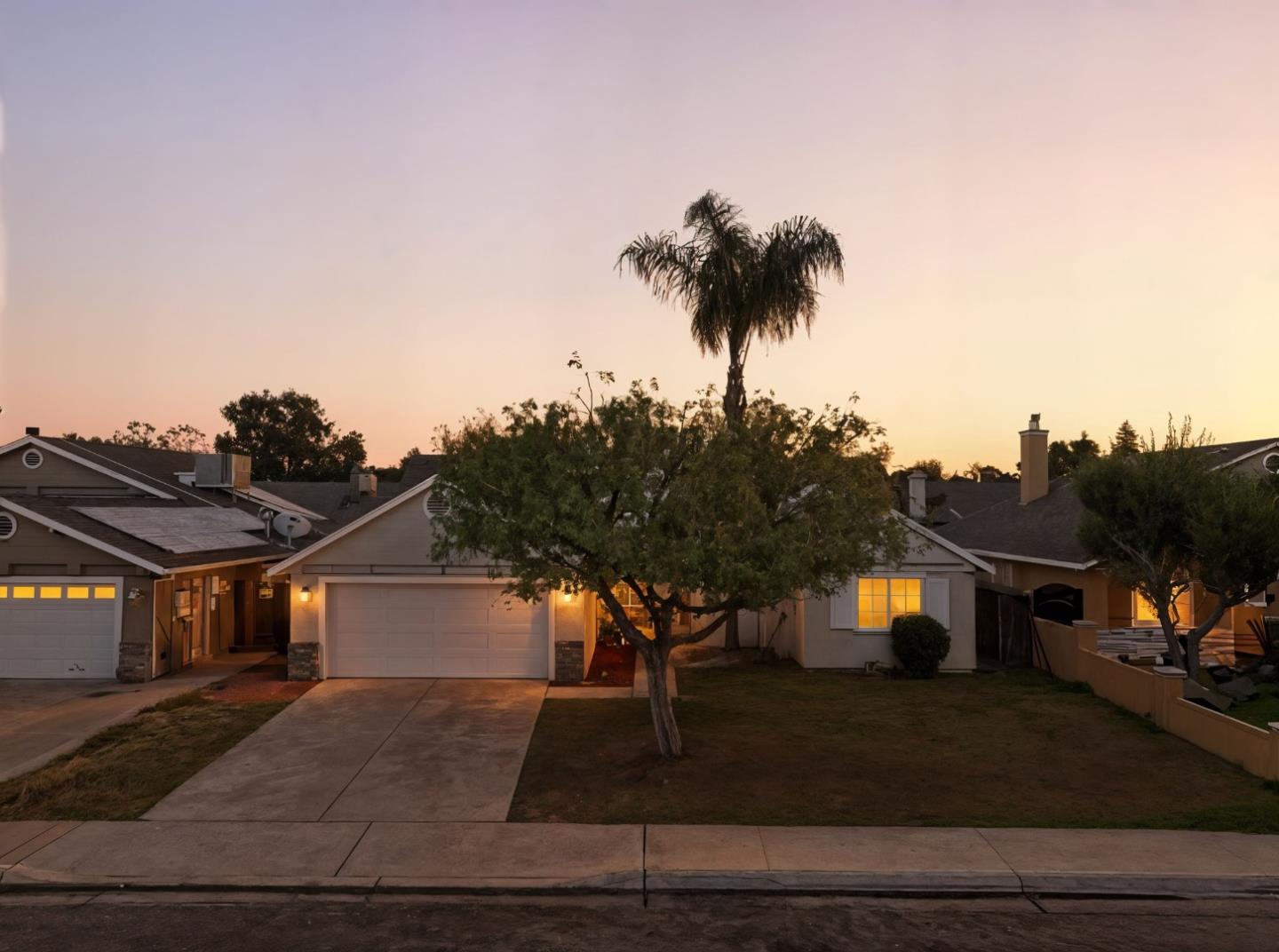 Detail Gallery Image 42 of 44 For 612 Saffron St, Hanford,  CA 93230 - 3 Beds | 2 Baths