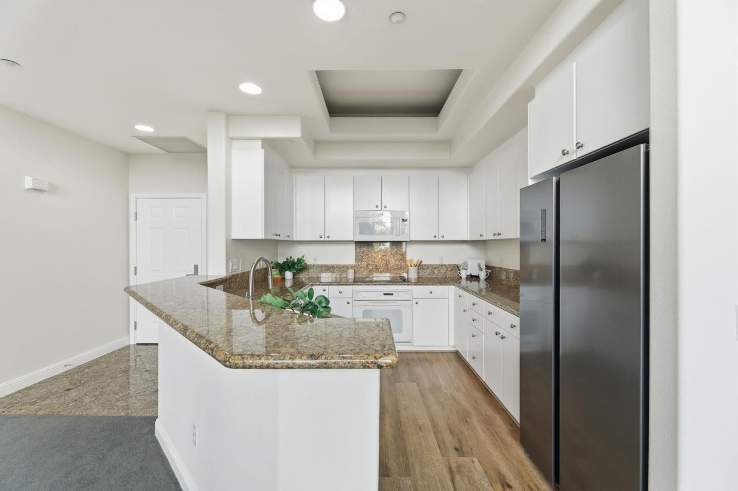 Detail Gallery Image 10 of 45 For 130 E San Fernando St #24,  San Jose,  CA 95112 - 2 Beds | 2 Baths