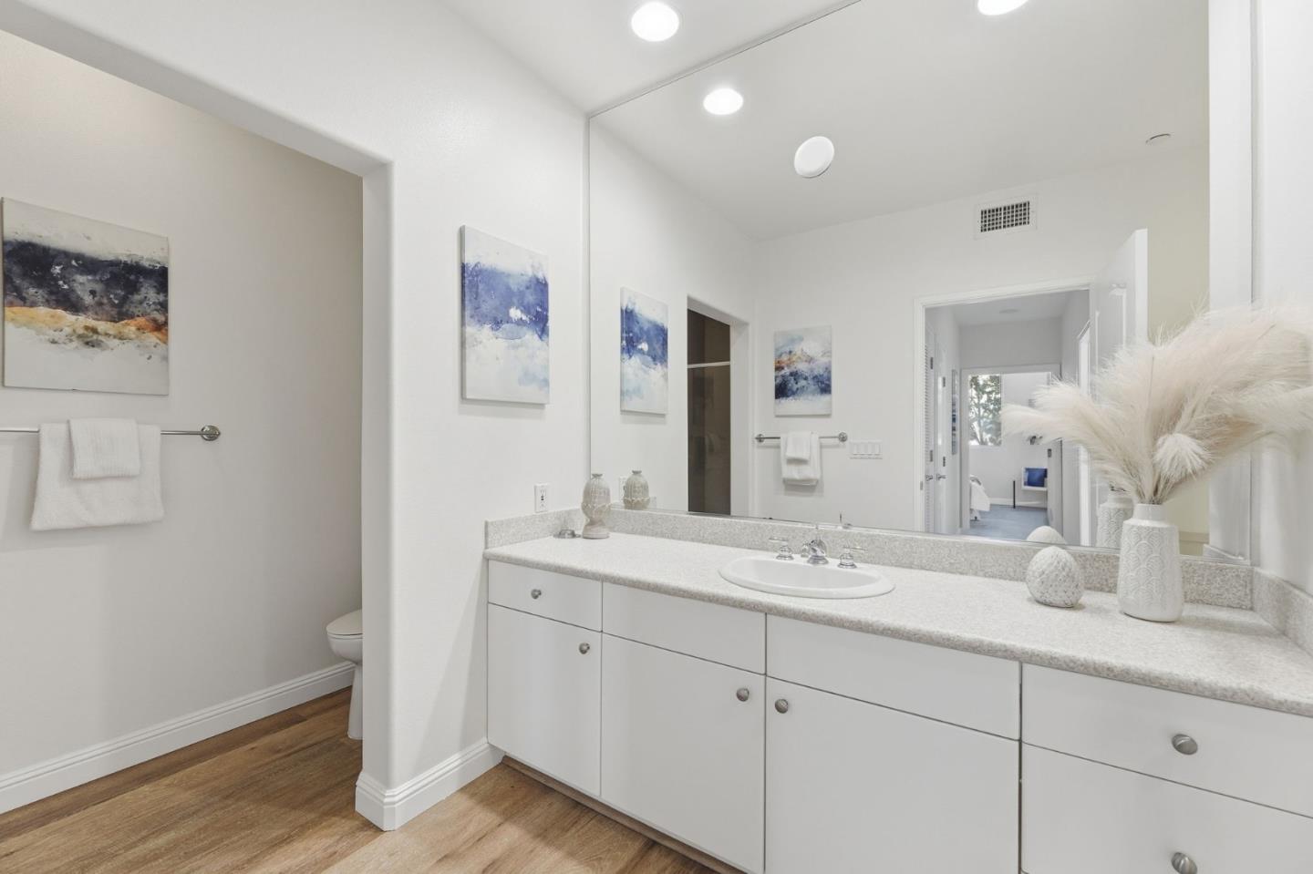 Detail Gallery Image 25 of 45 For 130 E San Fernando St #24,  San Jose,  CA 95112 - 2 Beds | 2 Baths